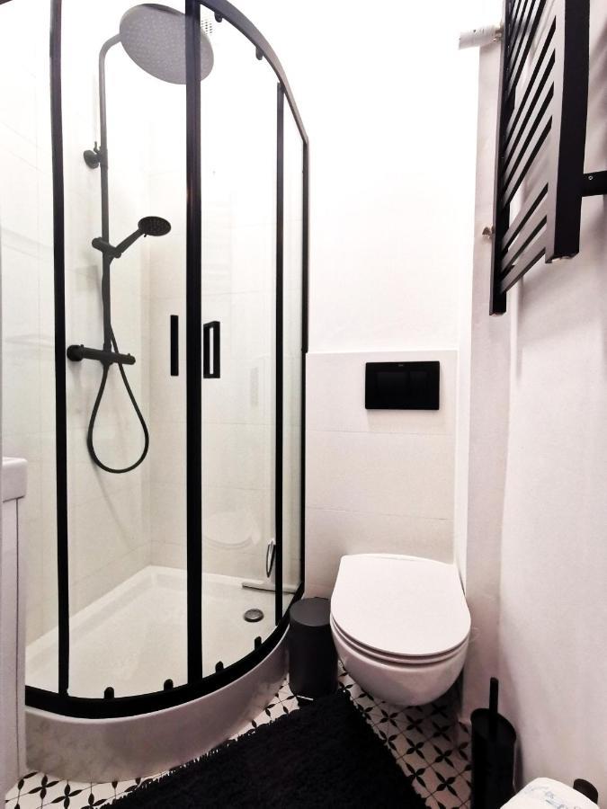 Podwale Apartment - Self Check-In 24H Вроцлав Екстериор снимка